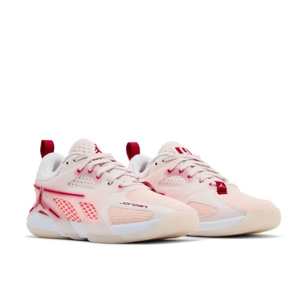 Air Jordan Heir Treat Yourself Pink & White size 12.5